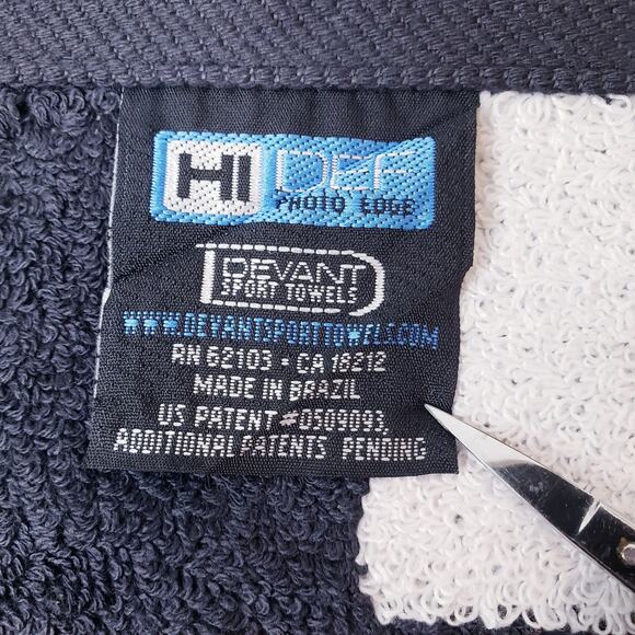 Devant "Caddy Shack" DAVID O'KEEFE Pop Culture Icons Golf Towel w/ Metal Clip - Picture 8 of 9